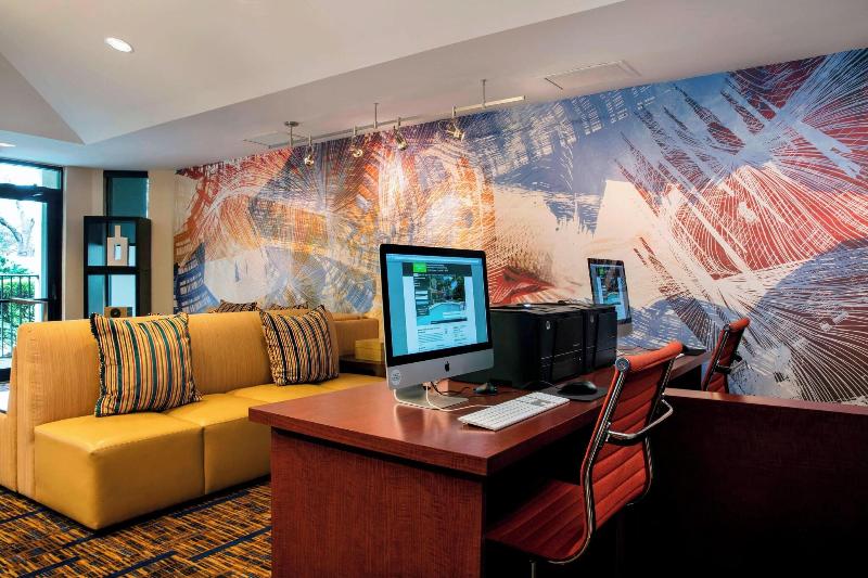 בית מלון כפרי Courtyard By Marriott Fort Lauderdale Coral Springs