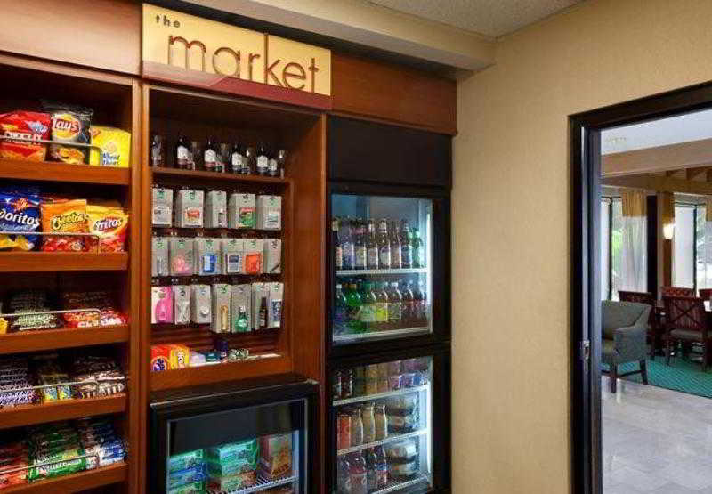 هتل Courtyard By Marriott Houston Hobby Airport