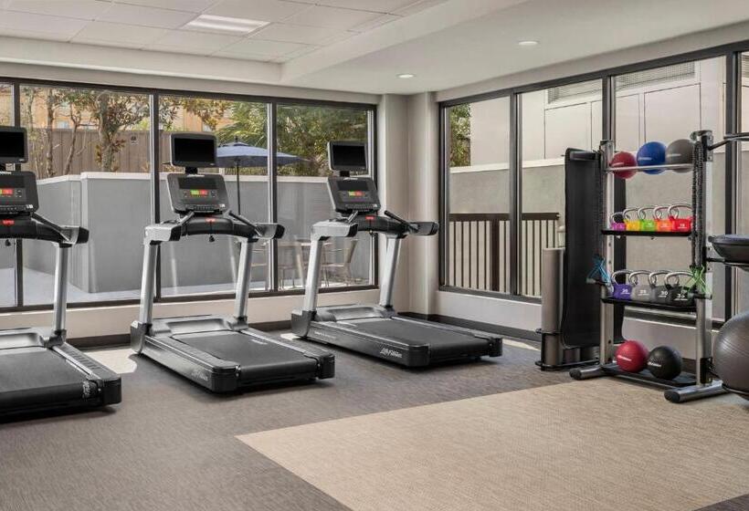 فندق Courtyard Jacksonville Butler Boulevard