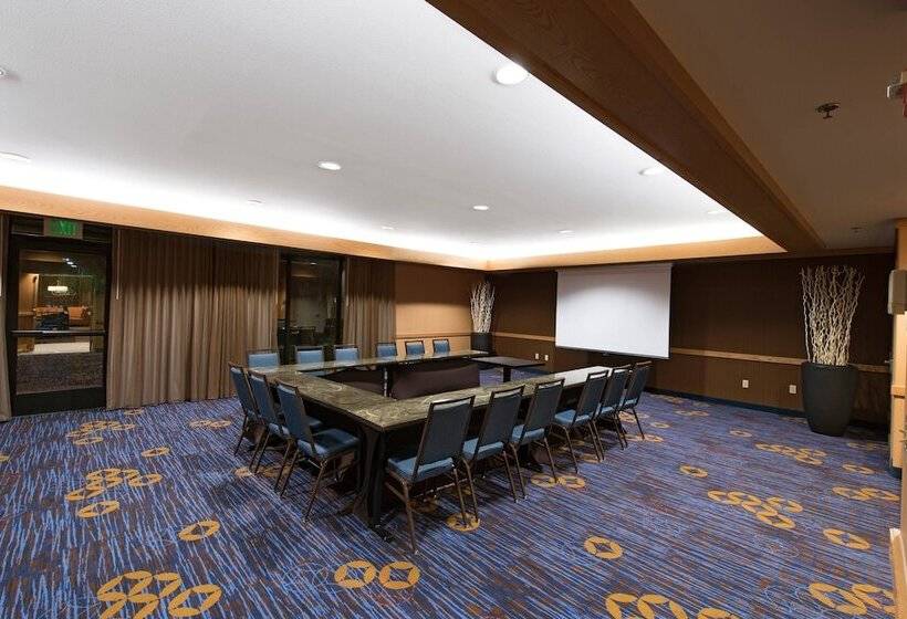 בית מלון כפרי Courtyard Palm Desert