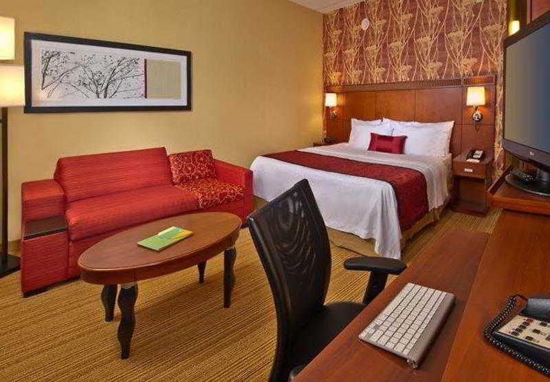 ホテル Courtyard Philadelphia Willow Grove