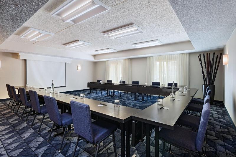 בית מלון כפרי Courtyard By Marriott San Antonio Downtown