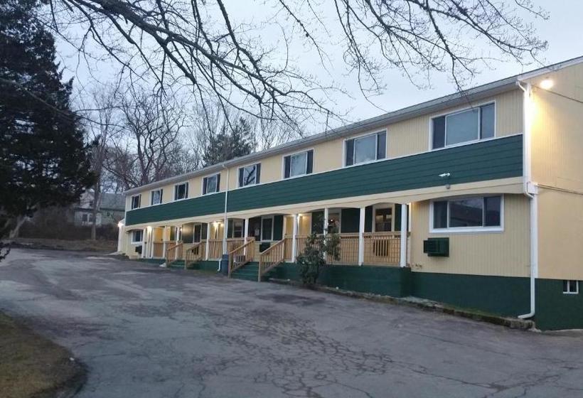 Отель Dartmouth Motor Inn