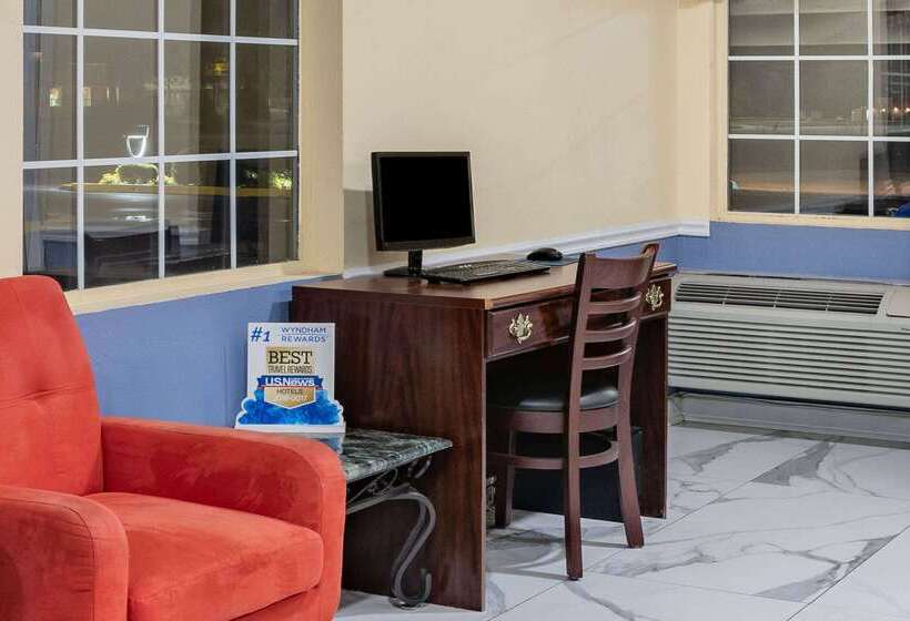 فندق Days Inn By Wyndham Barnwell