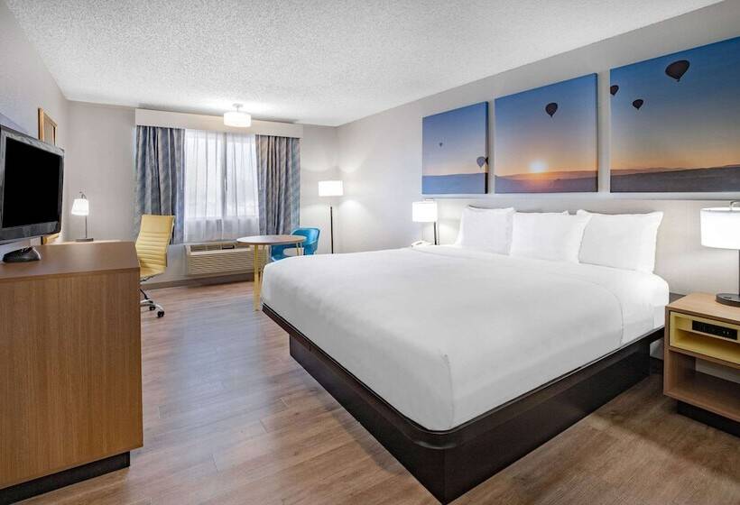 Отель Days Inn By Wyndham Bernalillo