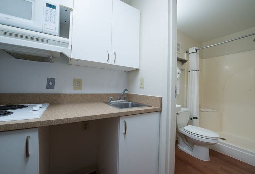 בית מלון כפרי Studio 51 Extended Stay