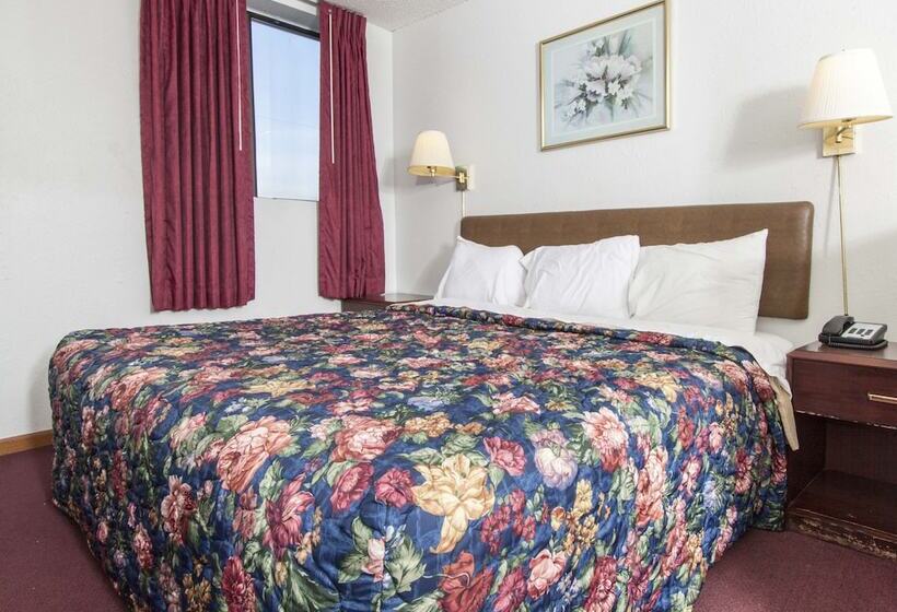 酒店 Oak Grove Inn