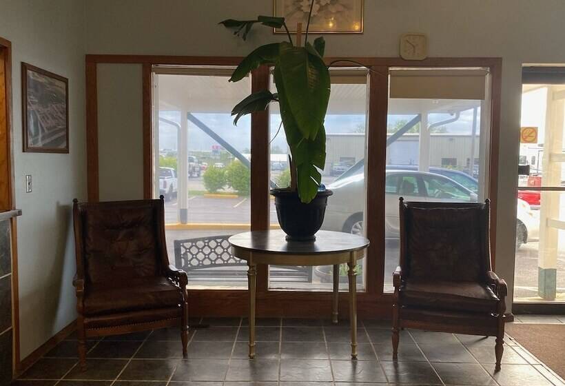 酒店 Oak Grove Inn