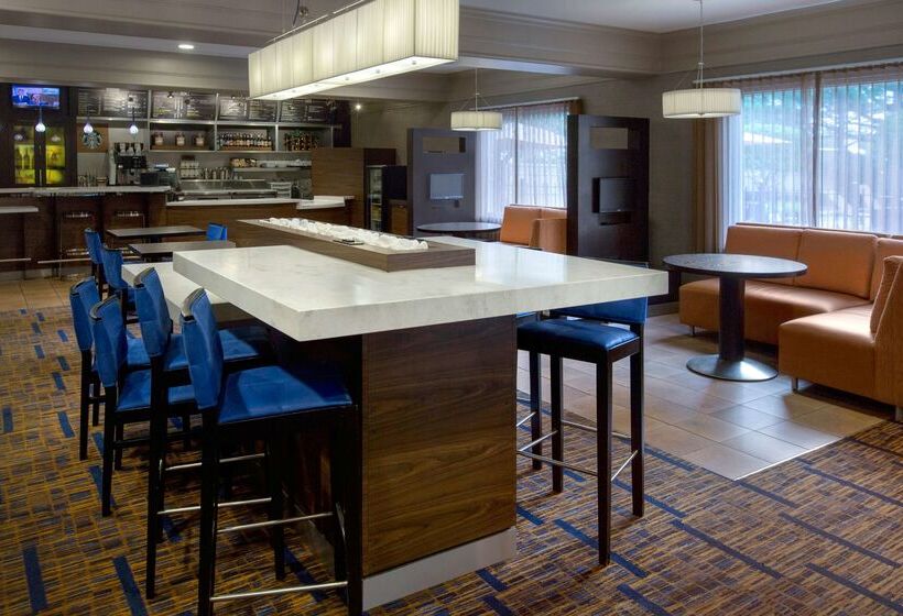 هتل Sonesta Select Boston Woburn Burlington