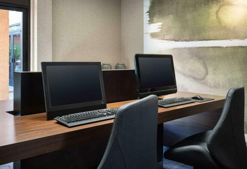 בית מלון כפרי Sonesta Select Phoenix Camelback