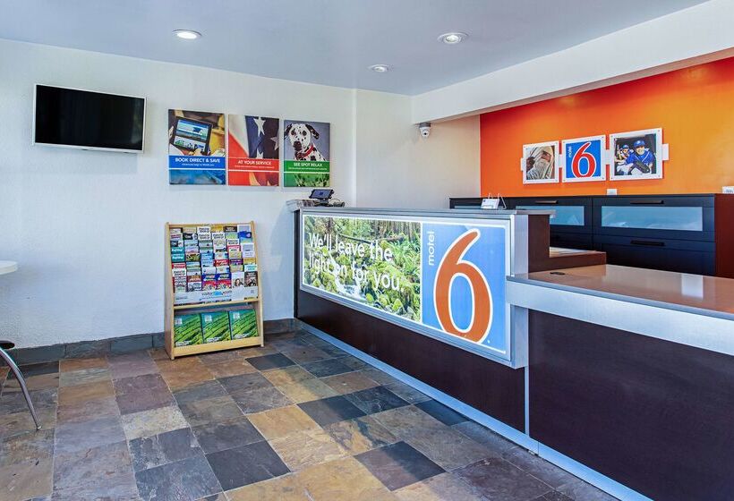 Motel 6 Pendleton, Or  West