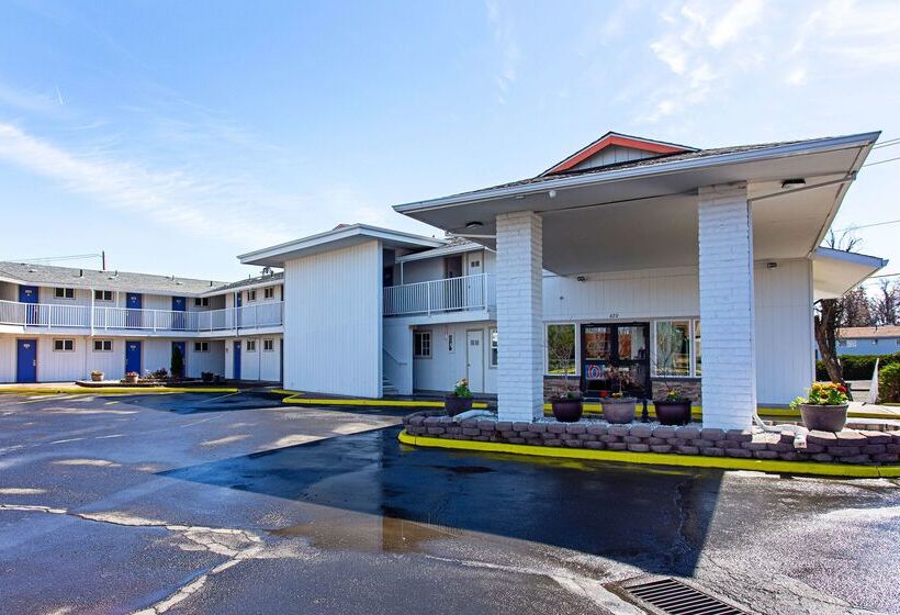 Motel 6 Pendleton, Or  West