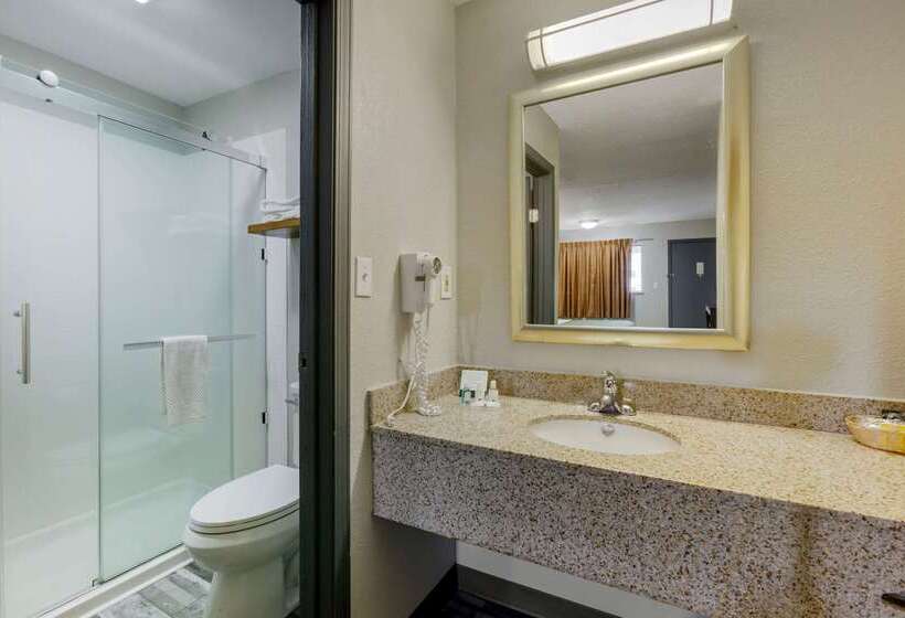 모텔 Quality Inn Columbuseast