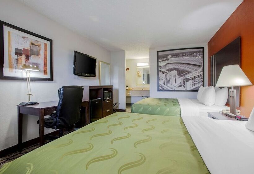 모텔 Quality Inn Columbuseast