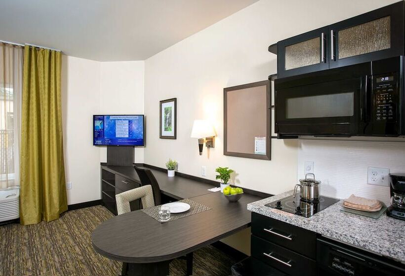 בית מלון כפרי Candlewood Suites   Jacksonville   Mayport, An Ihg
