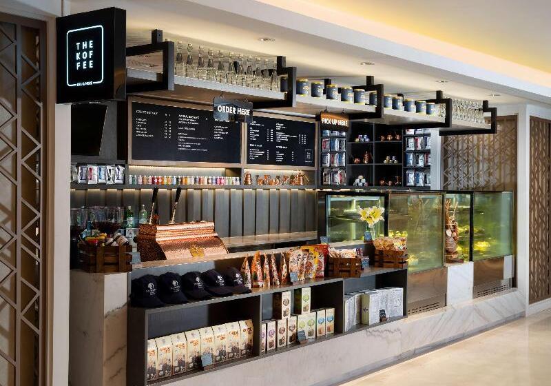 בית מלון כפרי Doubletree By Hilton Surabaya