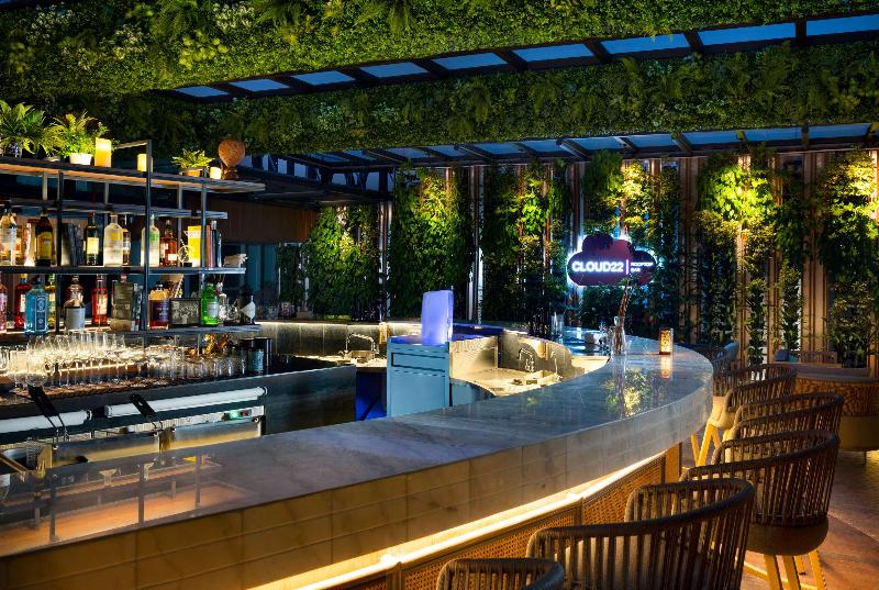 בית מלון כפרי Doubletree By Hilton Surabaya