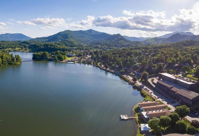 Курорт The Terrace Hotel At Lake Junaluska