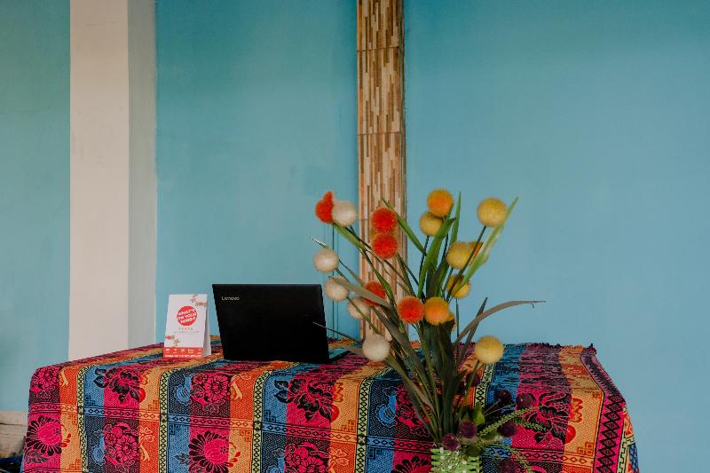 فندق Oyo 1784 Hj. Aniek Residence