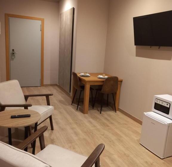 Aparthotel Montcada