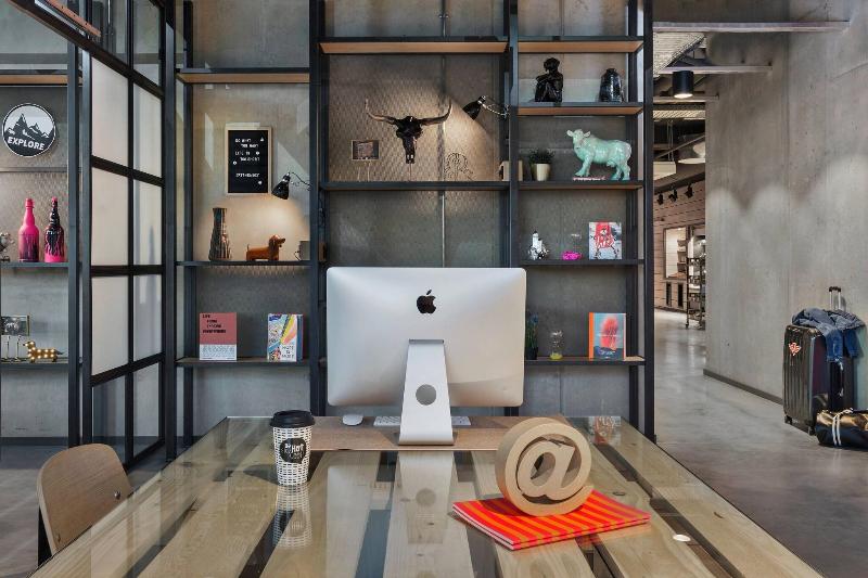 בית מלון כפרי Moxy Munich Ostbahnhof