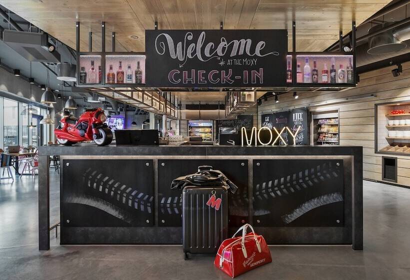 בית מלון כפרי Moxy Munich Ostbahnhof