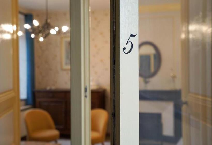 مبيت وإفطار Au Chapitre