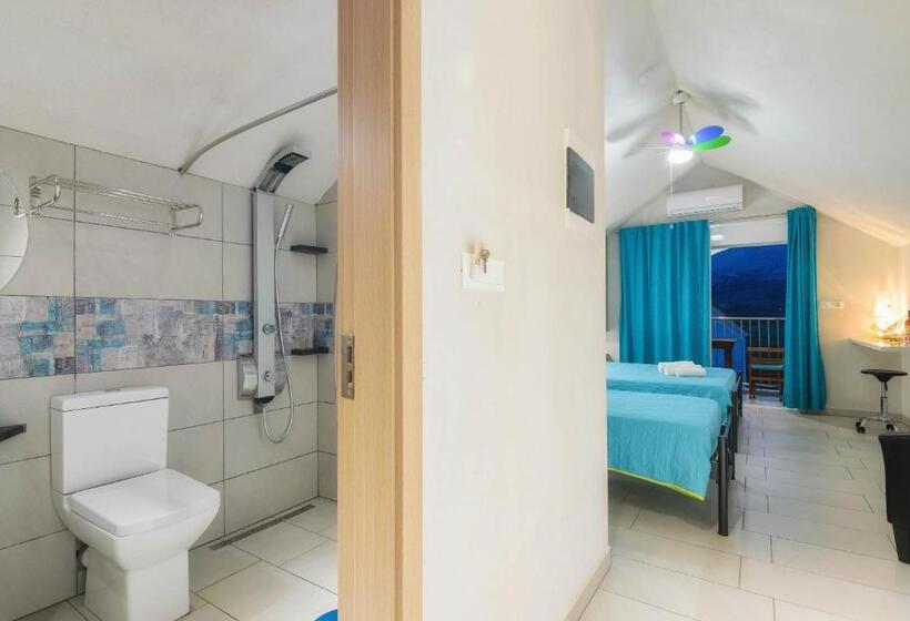 هتل Studio Timotheos