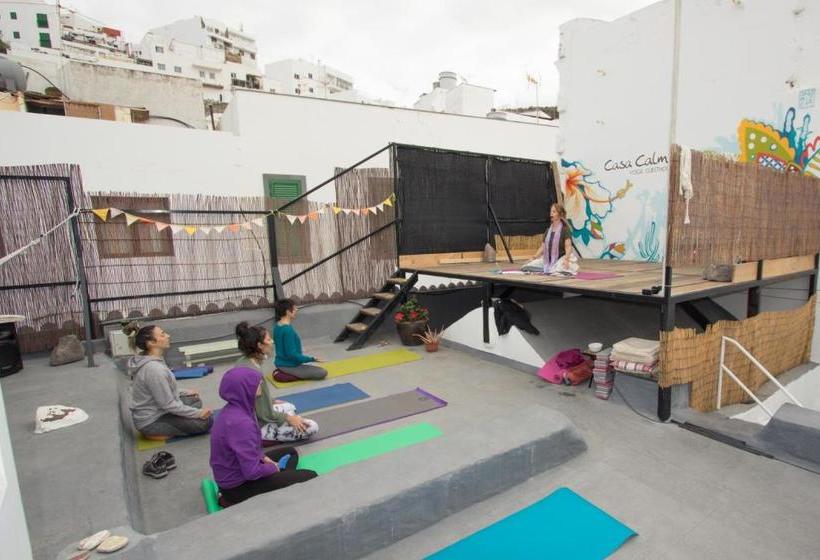 مسافرخانه Casa Calma Yoga Guesthouse