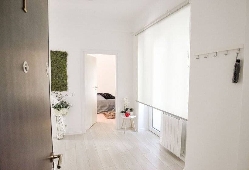 Metropole Apartments Old Town