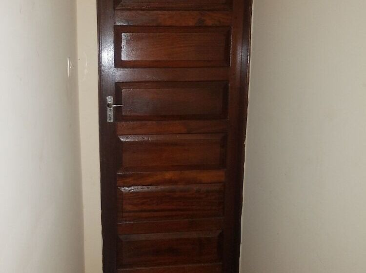 ペンション Bwejuu Beach Palm Villa