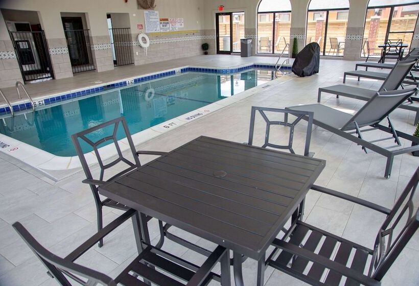 هتل Days Inn By Wyndham Amarillo  Medical Center