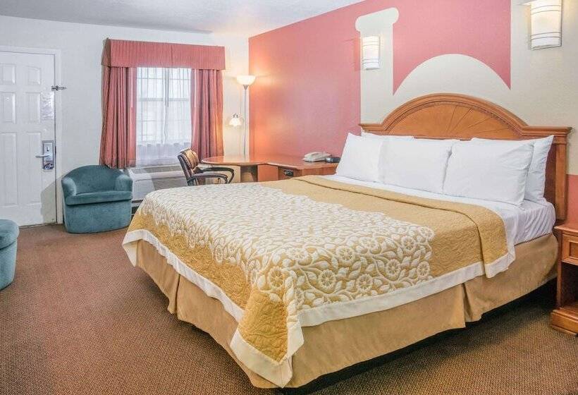 酒店 Days Inn By Wyndham Bastrop