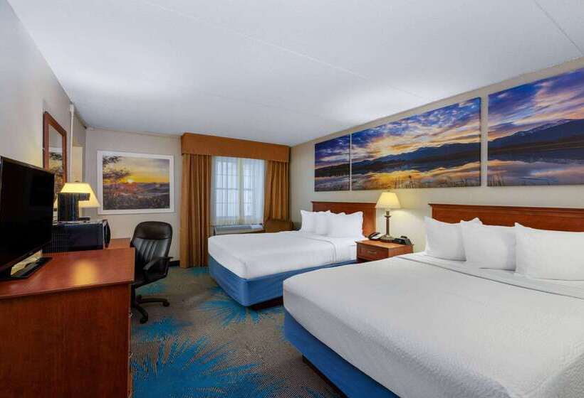 Отель Days Inn By Wyndham Casper