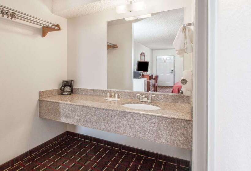 فندق Days Inn By Wyndham El Reno