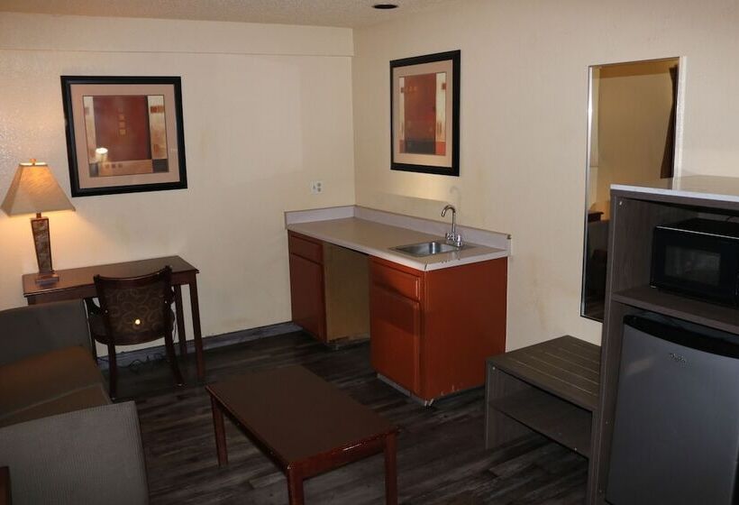 هتل Days Inn By Wyndham Fresno South