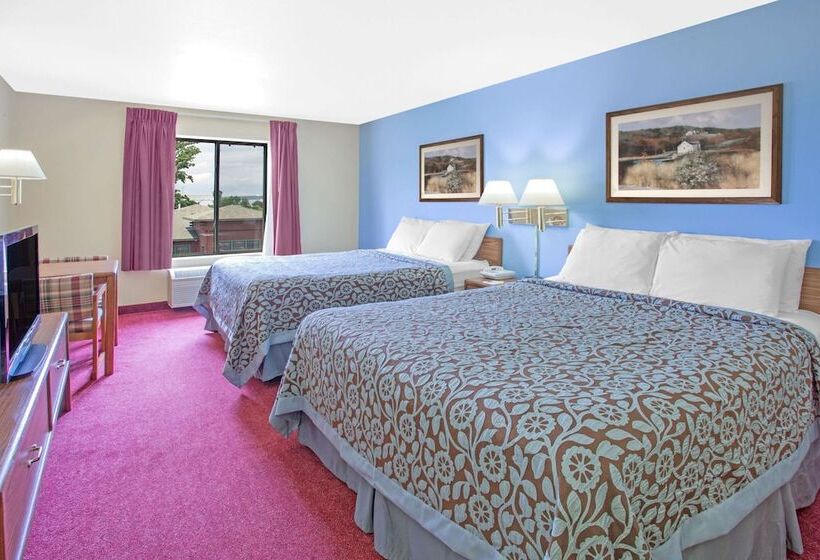 호텔 Days Inn By Wyndham Madison Ne/windsor