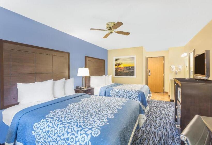 هتل Days Inn By Wyndham Moab