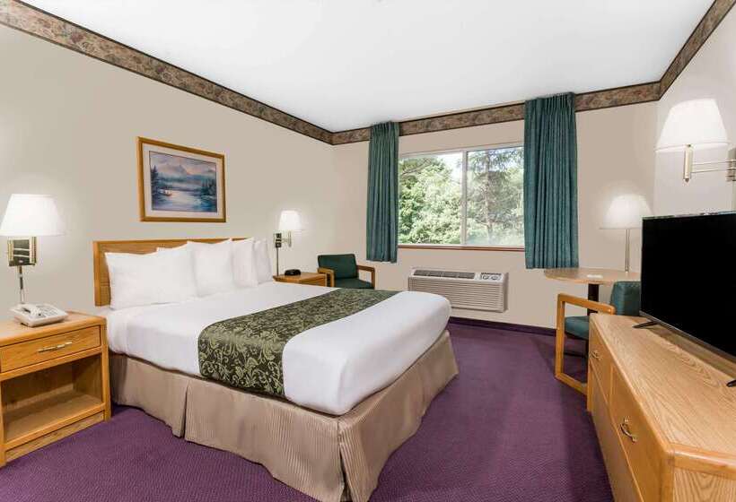 فندق Days Inn By Wyndham Ocean Shores