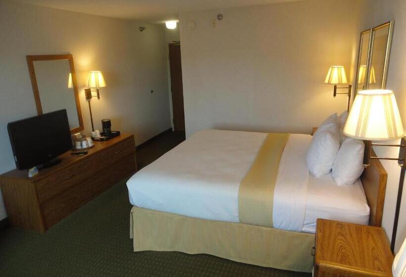 هتل Days Inn By Wyndham Rapid City