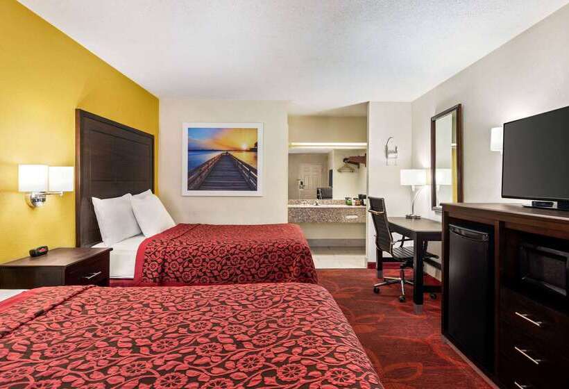 호텔 Days Inn By Wyndham Weldon Roanoke Rapids