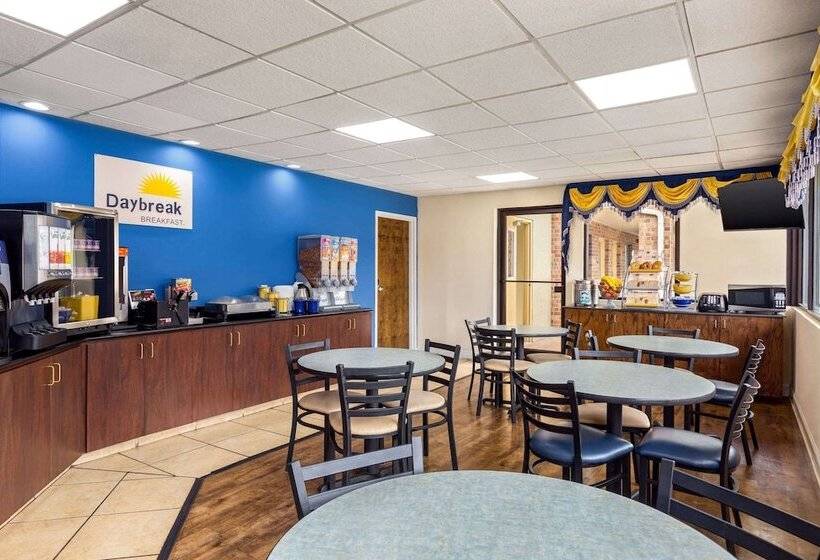호텔 Days Inn By Wyndham Weldon Roanoke Rapids