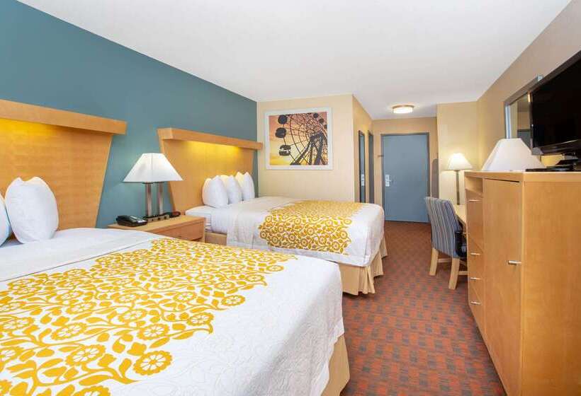 فندق Days Inn By Wyndham Woodland