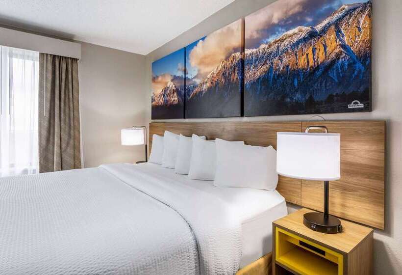 هتل Days Inn & Suites By Wyndham Denver International Airport
