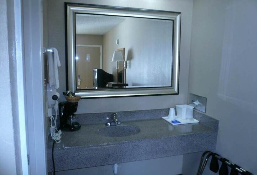 هتل Executive Inn Kilgore