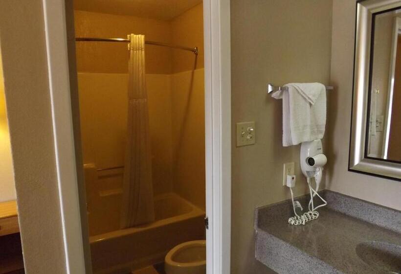 هتل Executive Inn Kilgore
