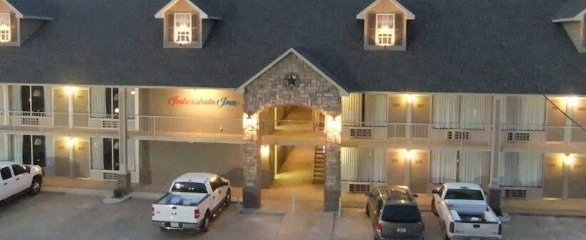 בית מלון כפרי Interstate Inn
