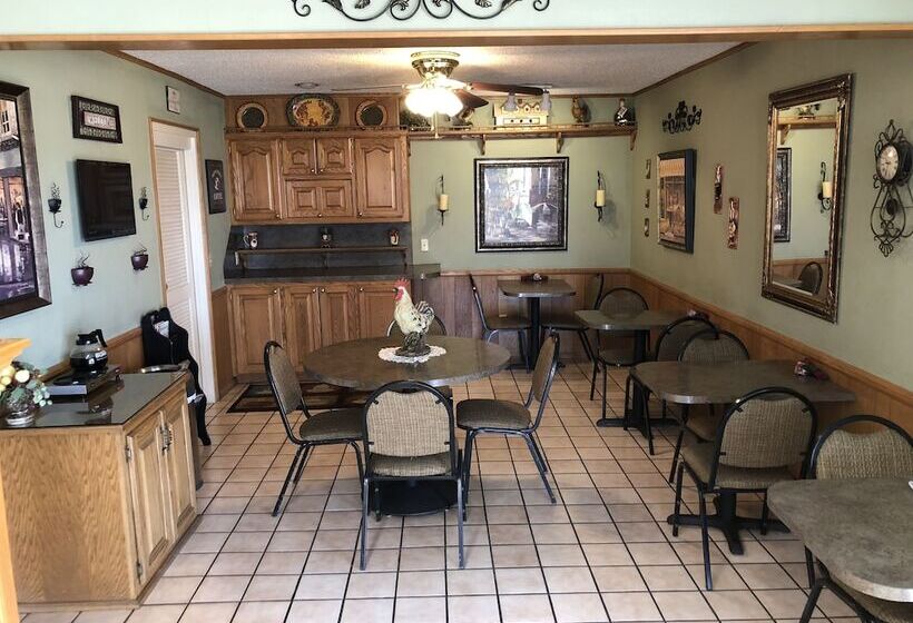 בית מלון כפרי Interstate Inn