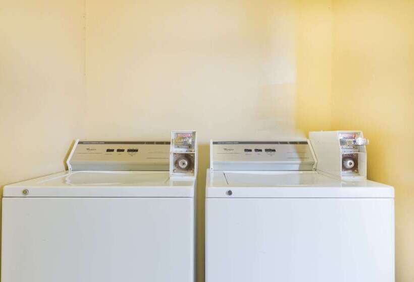 ホテル Knights Inn Brenham