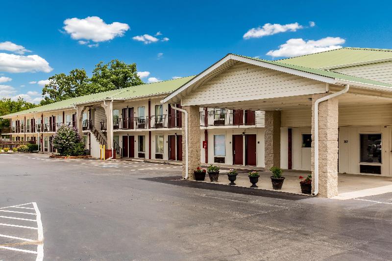 בית מלון כפרי Red Roof Inn Monteagle   I 24